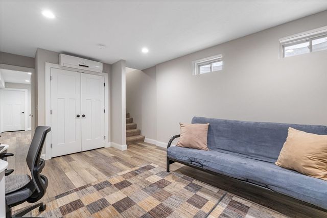 90 Sterling St E, West Boylston, MA 01583