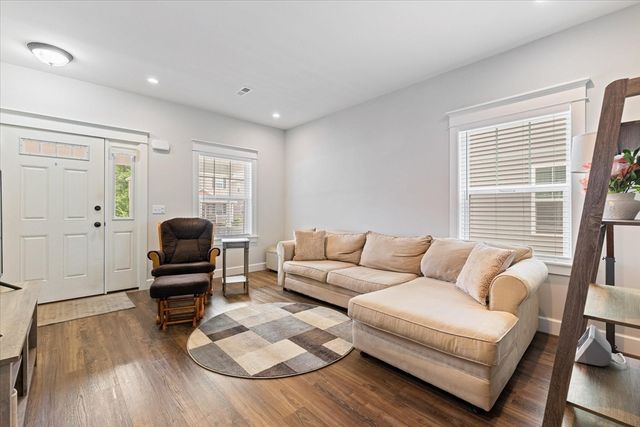 90 Sterling St E, West Boylston, MA 01583