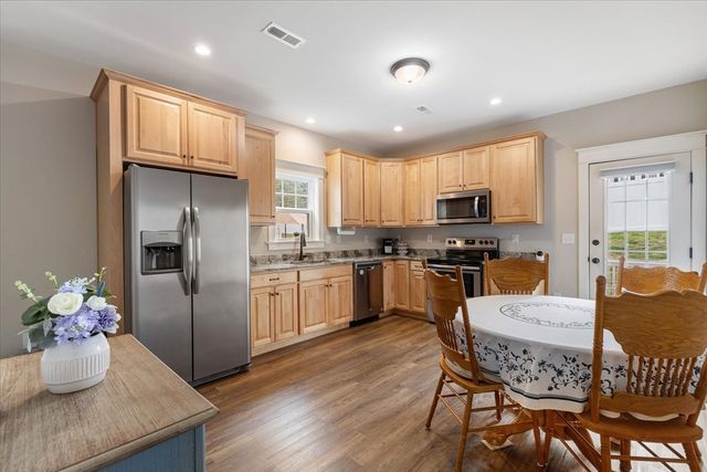 90 Sterling St E, West Boylston, MA 01583