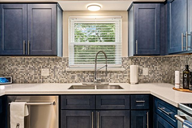 11314 Hillcroft Avenue, Houston, TX 77035