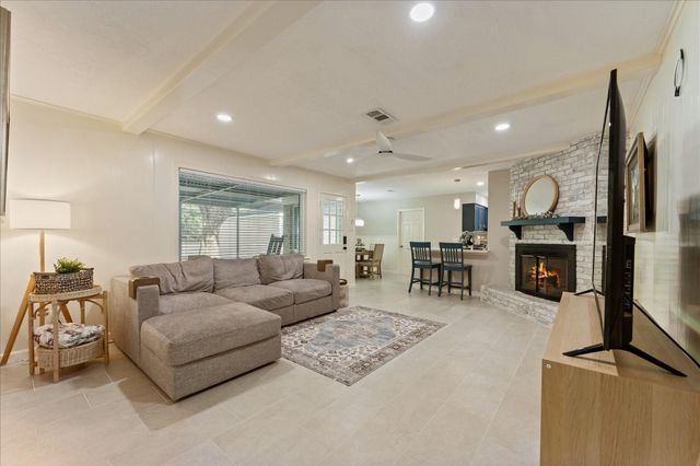 11314 Hillcroft Avenue, Houston, TX 77035