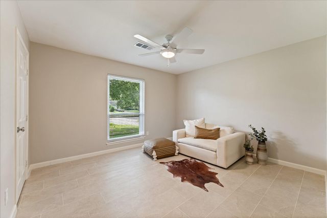 11314 Hillcroft Avenue, Houston, TX 77035