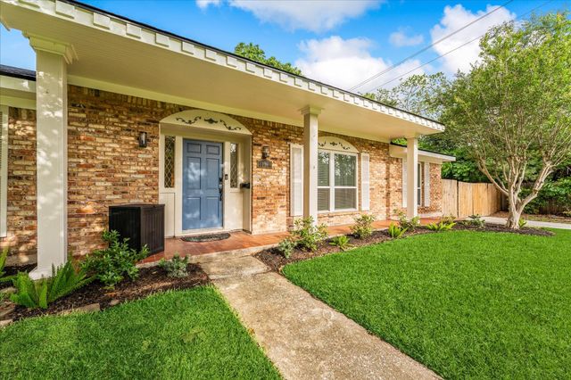 11314 Hillcroft Avenue, Houston, TX 77035