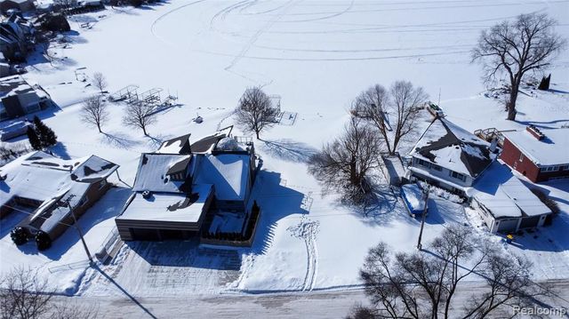 0000 Burgess Drive, White Lake, MI 48386