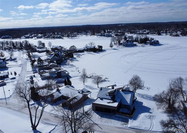 0000 Burgess Drive, White Lake, MI 48386