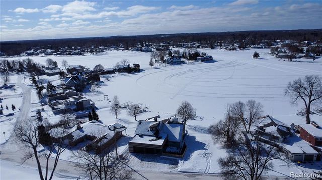 0000 Burgess Drive, White Lake, MI 48386