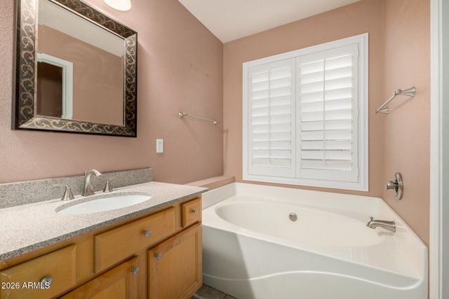 7408 W ABRAHAM Lane, Glendale, AZ 85308