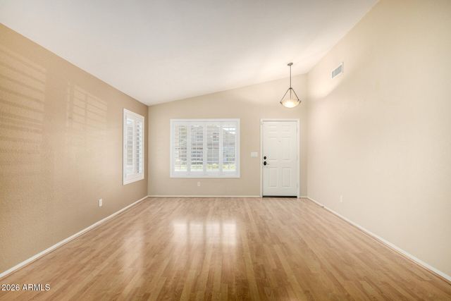 7408 W ABRAHAM Lane, Glendale, AZ 85308