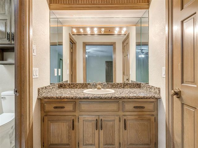 907 Leisure Drive, Midwest City, OK 73110