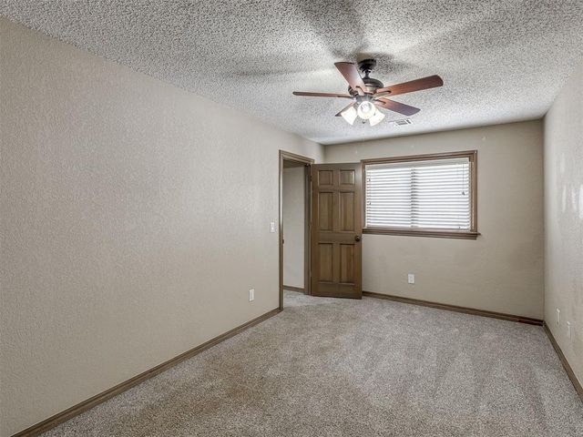 907 Leisure Drive, Midwest City, OK 73110