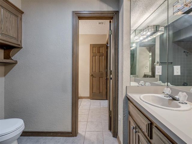 907 Leisure Drive, Midwest City, OK 73110