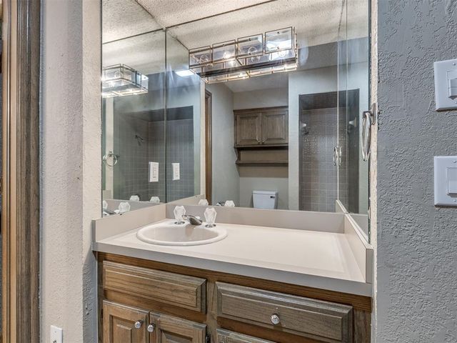 907 Leisure Drive, Midwest City, OK 73110