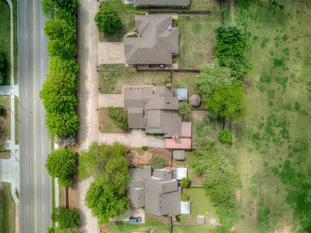 907 Leisure Drive, Midwest City, OK 73110