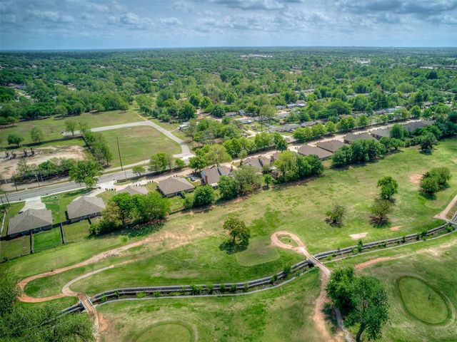 907 Leisure Drive, Midwest City, OK 73110