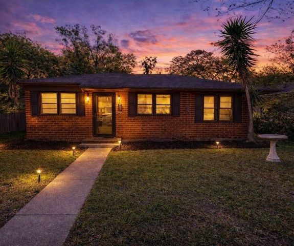 1204 Fourth Ave, Brunswick, GA 31520