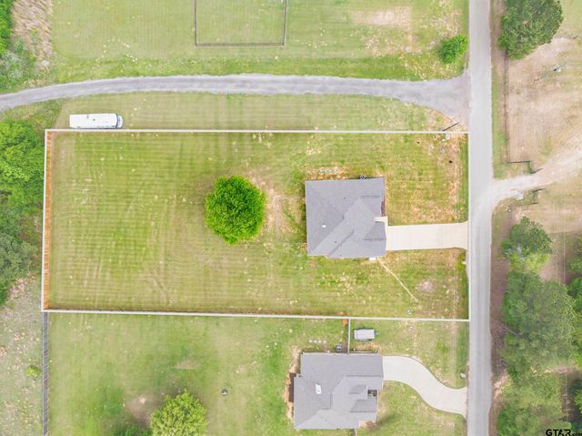 16889 C R 3224, Winona, TX 75792