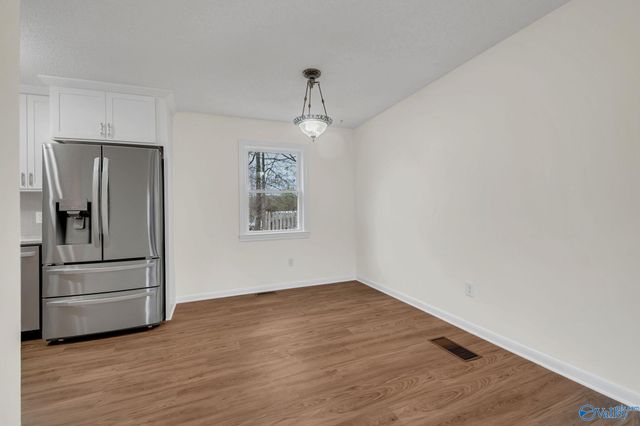 4704 Whitehall Drive NW, Huntsville, AL 35816