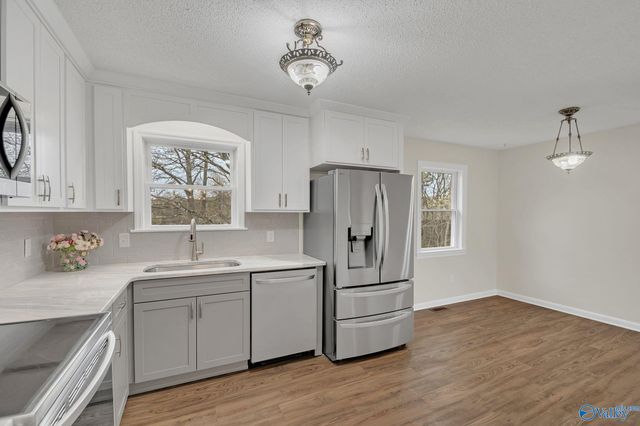 4704 Whitehall Drive NW, Huntsville, AL 35816