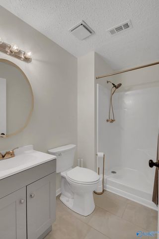 4704 Whitehall Drive NW, Huntsville, AL 35816