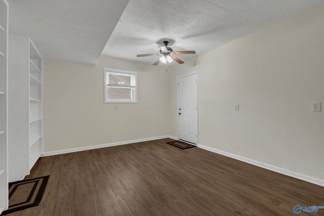 4704 Whitehall Drive NW, Huntsville, AL 35816