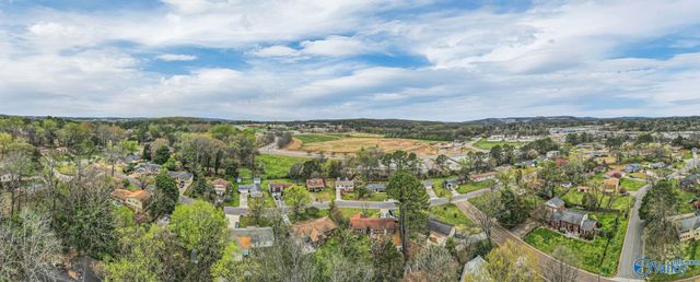 4704 Whitehall Drive NW, Huntsville, AL 35816