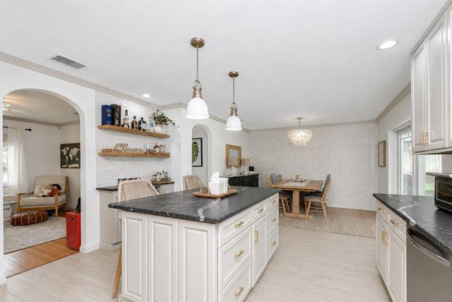 4206 HELENE PLACE, Valrico, FL 33594