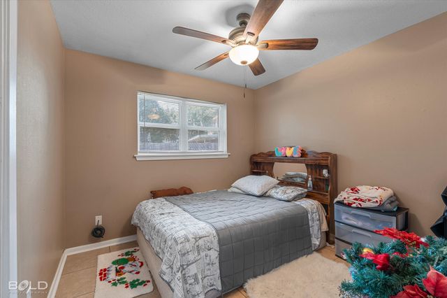 2500 La Vonne Circle, Bossier City, LA 71111