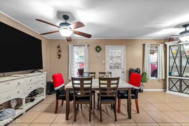 2500 La Vonne Circle, Bossier City, LA 71111