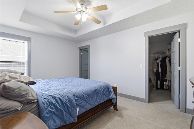 1930 N Seabrook Drive, Nixa, MO 65714