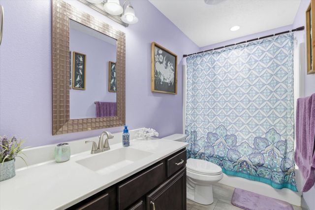 1930 N Seabrook Drive, Nixa, MO 65714