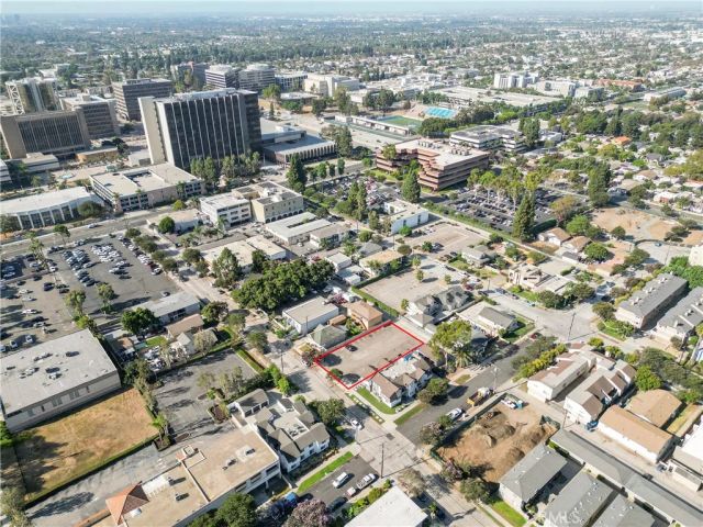846 N Van Ness, Santa Ana, CA 92701