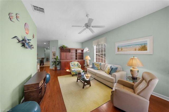 8641 Piazza Del Lago CIR 201, Estero, FL 33928