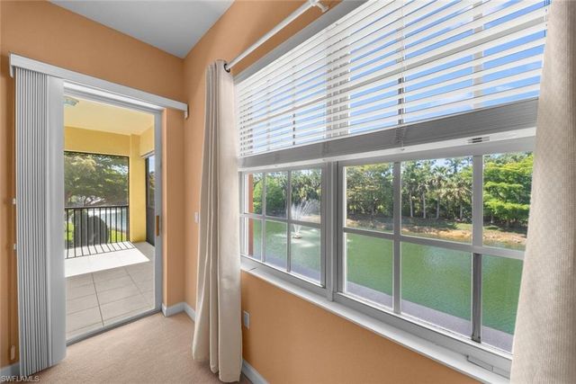 8641 Piazza Del Lago CIR 201, Estero, FL 33928