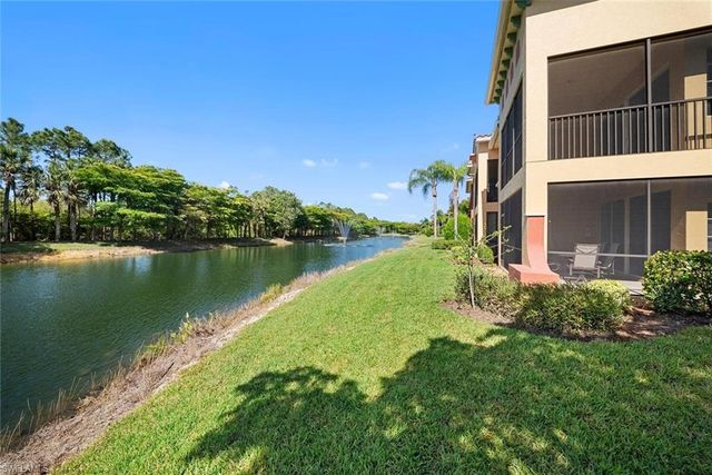 8641 Piazza Del Lago CIR 201, Estero, FL 33928