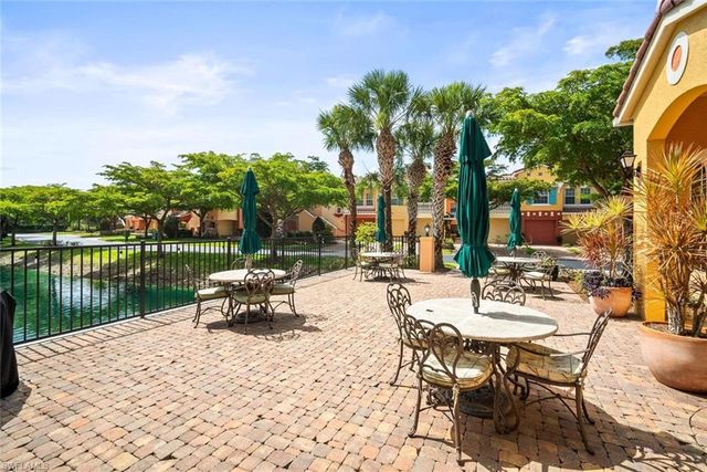 8641 Piazza Del Lago CIR 201, Estero, FL 33928