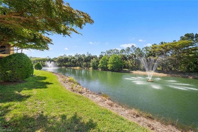8641 Piazza Del Lago CIR 201, Estero, FL 33928