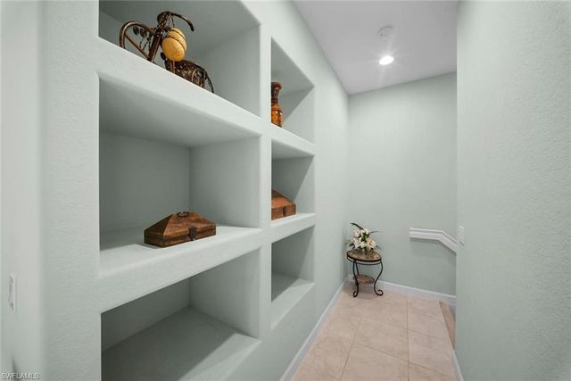 8641 Piazza Del Lago CIR 201, Estero, FL 33928