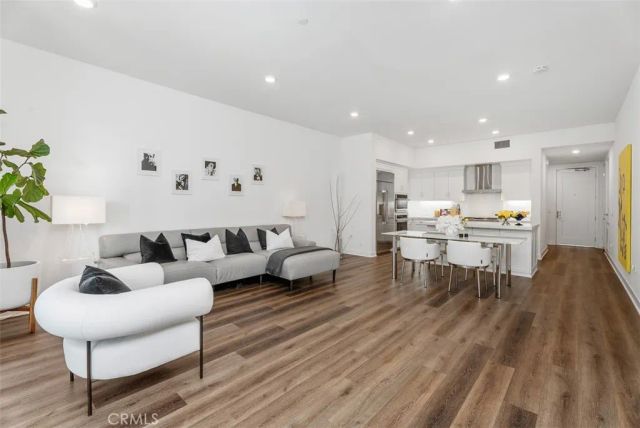 3305 Rivington, Irvine, CA 92612