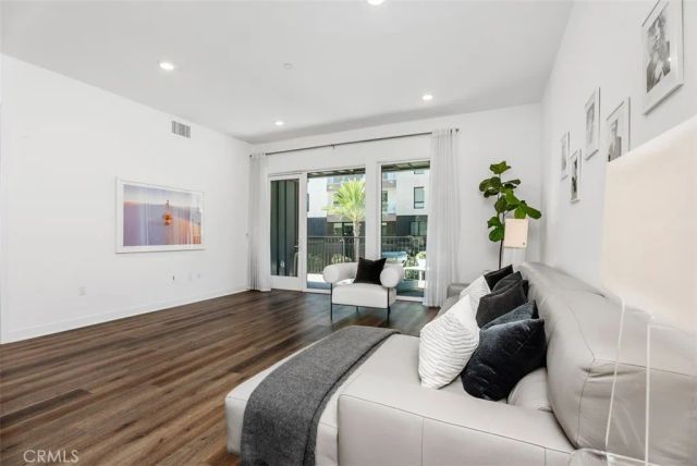 3305 Rivington, Irvine, CA 92612