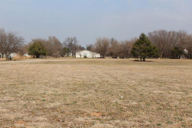 18477 320th Street, Norman, OK 73072