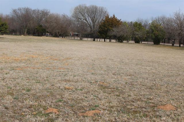 18477 320th Street, Norman, OK 73072