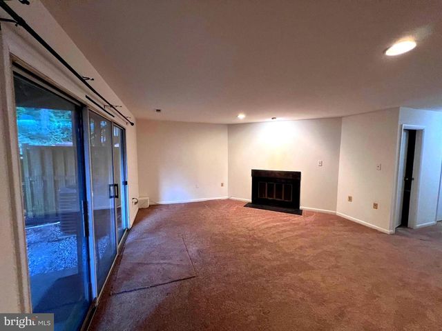 13303 WATERSIDE CIR, Germantown, MD 20874
