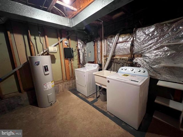 13303 WATERSIDE CIR, Germantown, MD 20874