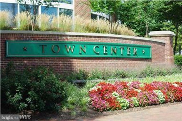 13303 WATERSIDE CIR, Germantown, MD 20874