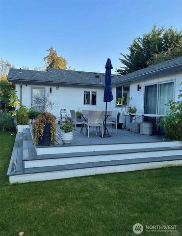 1819 7th Street W, Kirkland, WA 98033