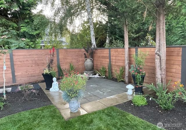 1819 7th Street W, Kirkland, WA 98033