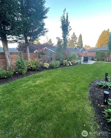 1819 7th Street W, Kirkland, WA 98033