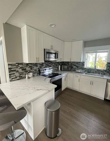 1819 7th Street W, Kirkland, WA 98033