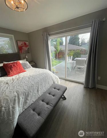 1819 7th Street W, Kirkland, WA 98033