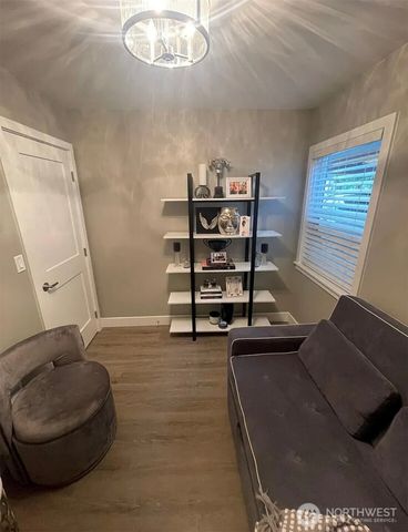 1819 7th Street W, Kirkland, WA 98033